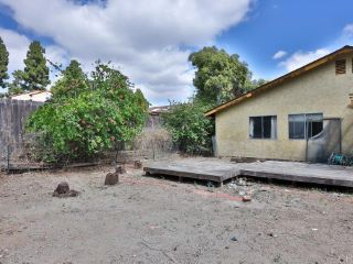 Foreclosed Home - 2424 S BARCELONA ST, 91977