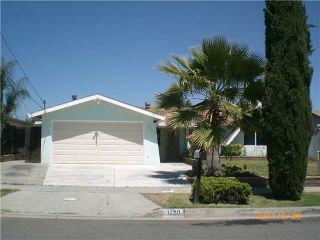 Foreclosed Home - 1220 N IVY ST, 92026