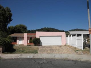 Foreclosed Home - 220 RICKEY PL, 92027