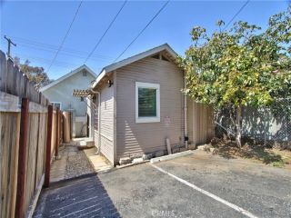 Foreclosed Home - 310 S TREMONT ST, 92054