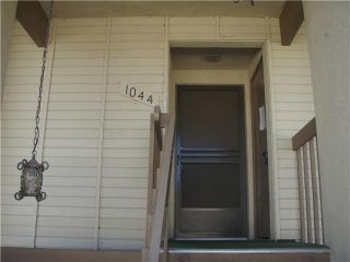 Foreclosed Home - 1044 LA VENTANA CT, 92078