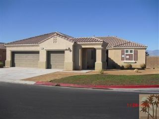 Foreclosed Home - 42109 WHISPER ROCK ST, 92203