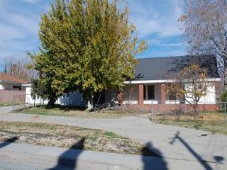 Foreclosed Home - 1081 W GEORGE ST, 92220