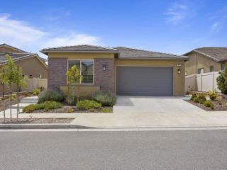 Foreclosed Home - 1541 SKYSTONE WAY, 92223