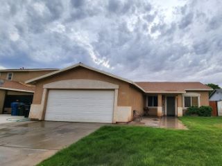 Foreclosed Home - 1087 PINE CT, 92227