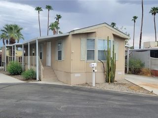 Foreclosed Home - 20 SAND CRK, 92234
