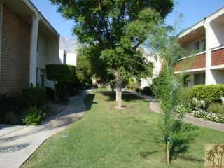 Foreclosed Home - 2252 N INDIAN CANYON DR UNIT D, 92262