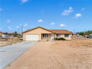 Foreclosed Home - 13985 NAVAJO RD, 92307