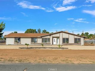 Foreclosed Home - 13870 HOPI RD, 92307