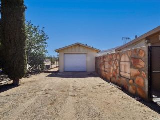 Foreclosed Home - 9193 JOSHUA ST, 92308