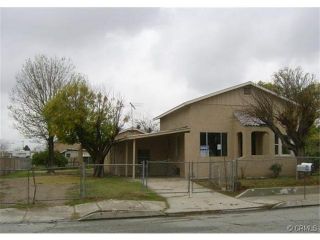 Foreclosed Home - 10062 SPRUCE AVE, 92316