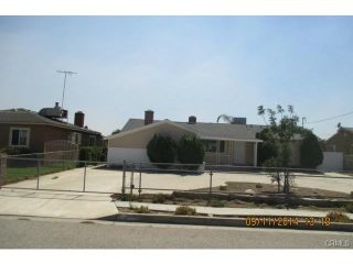 Foreclosed Home - 17985 Hibiscus St, 92335