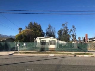 Foreclosed Home - 16198 CERES AVE, 92335