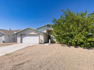 Foreclosed Home - 13812 WINDWARD LN, 92342