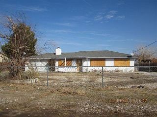 Foreclosed Home - 18154 CAROB ST, 92345