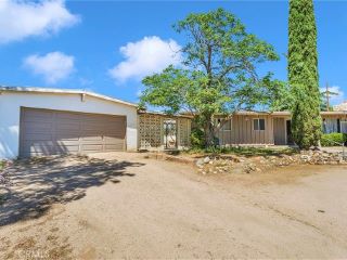 Foreclosed Home - 16823 CACTUS ST, 92345