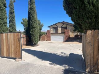 Foreclosed Home - 17181 CHOLLA AVE, 92345