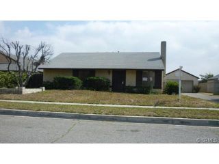 Foreclosed Home - 1327 W ROSEWOOD ST, 92376