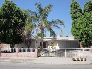 Foreclosed Home - 708 S RIVERSIDE AVE, 92376