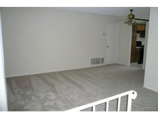 Foreclosed Home - 746 S FILLMORE AVE, 92376