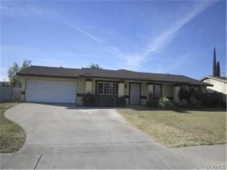 Foreclosed Home - 732 S BRIERWOOD AVE, 92376
