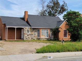 Foreclosed Home - 445 N RIVERSIDE AVE, 92376