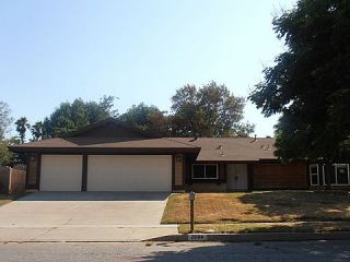 Foreclosed Home - 2084 N APPLE AVE, 92377