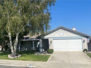 Foreclosed Home - 3501 N TAMARIND AVE, 92377
