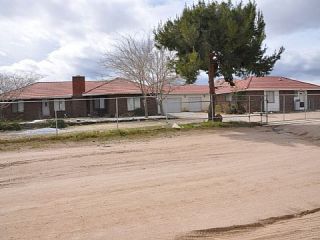 Foreclosed Home - 13030 AVENAL ST, 92392