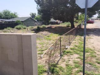Foreclosed Home - 8025 SHIRLEY AVE, 92410
