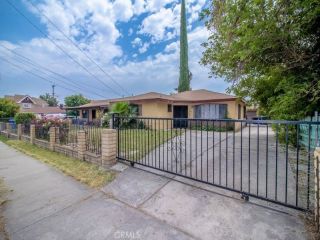 Foreclosed Home - 1085 W 7TH ST, 92411