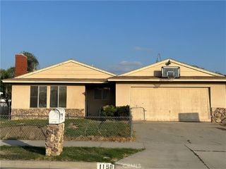 Foreclosed Home - 1150 CLOVERDALE ST, 92501