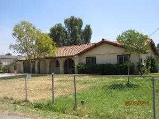 Foreclosed Home - 5835 ROBINSON AVE, 92503