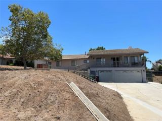 Foreclosed Home - 14103 SEVEN HILLS DR, 92503