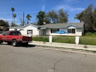 Foreclosed Home - 9105 BRUCE AVE, 92503