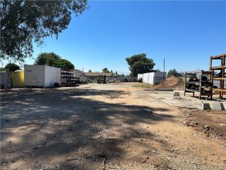 Foreclosed Home - 9142 MISSION BLVD, 92509