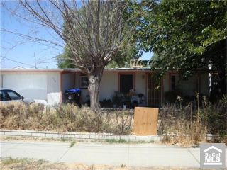 Foreclosed Home - 718 E WHITTIER AVE, 92543