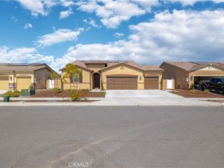 Foreclosed Home - 1926 OLD CANYON DR, 92545