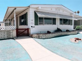 Foreclosed Home - 1737 W JOHNSTON AVE, 92545