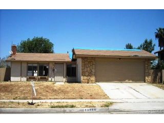 Foreclosed Home - 23568 BAY AVE, 92553