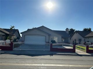 Foreclosed Home - 14819 CASA LOMA DR, 92553