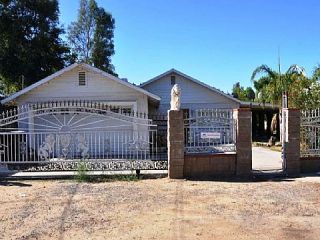Foreclosed Home - 21565 MARY ST, 92570