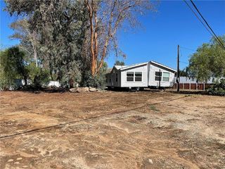 Foreclosed Home - 21490 RIVER RD, 92570