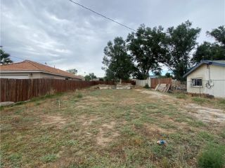 Foreclosed Home - 1232 PARK AVE, 92570