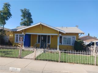 Foreclosed Home - 260 W 4TH ST, 92570