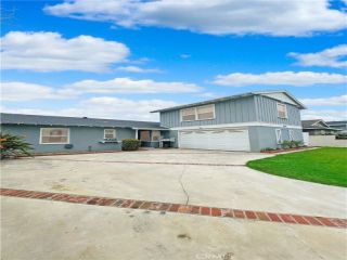 Foreclosed Home - 8191 TERRY DR, 92647
