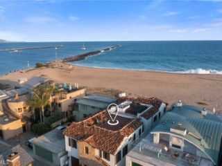 Foreclosed Home - 2156 E OCEANFRONT, 92661