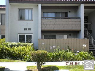 Foreclosed Home - 2501 W SUNFLOWER AVE UNIT E2, 92704
