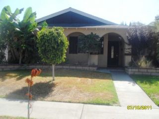 Foreclosed Home - 2109 N HATHAWAY ST, 92705
