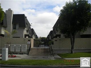 Foreclosed Home - 2225 N BROADWAY APT A, 92706